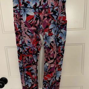 Lululemon Jogging or Yoga Pants